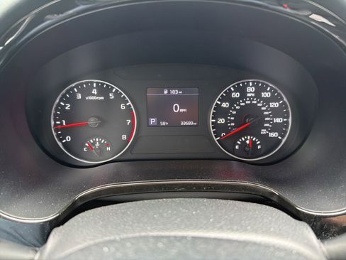 Used 2022 Kia Seltos EX AWD/4WD image 11