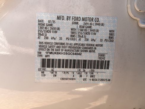 Used 2025 Ford Explorer ST-Line AWD/4WD image 35