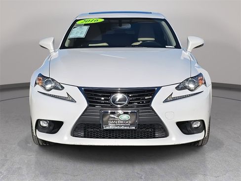 Used 2016 Lexus IS 300 AWD image 3