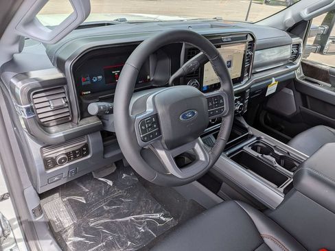 New 2026 Ford F350 Lariat w/ Black Appearance Package AWD/4WD image 10