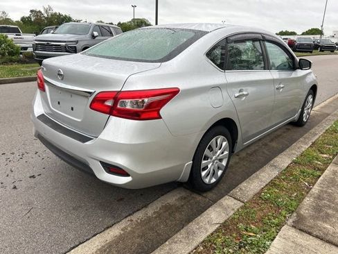 Used 2019 Nissan Sentra S FWD image 3