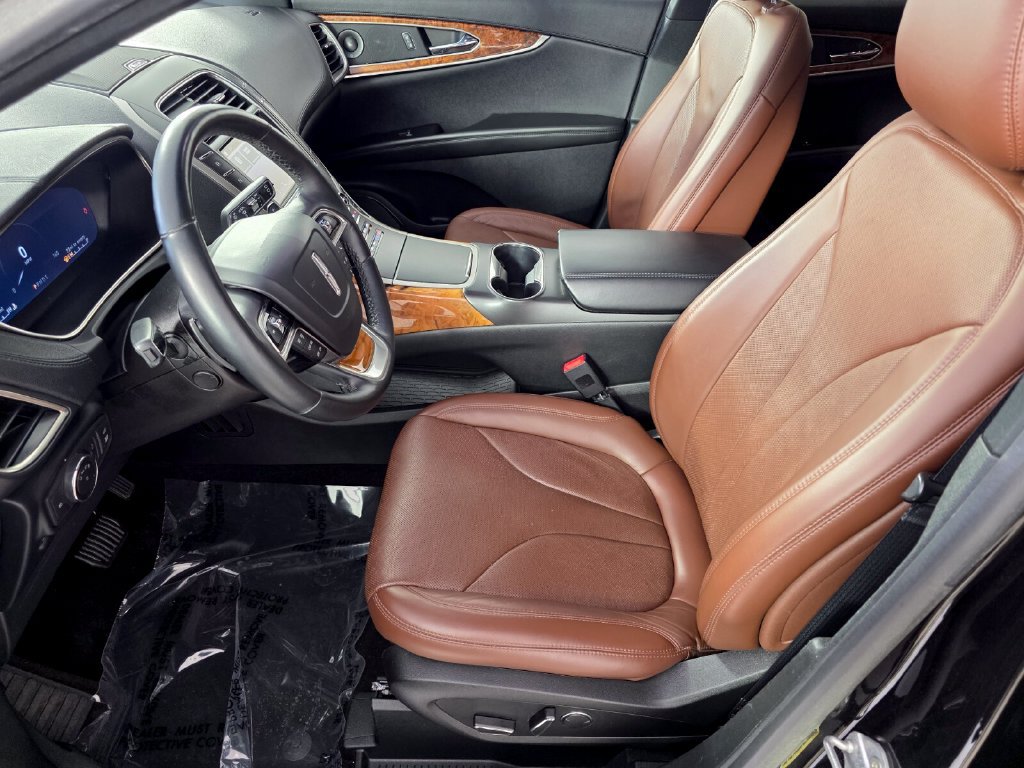 Used 2019 Lincoln Nautilus Reserve AWD/4WD image 9
