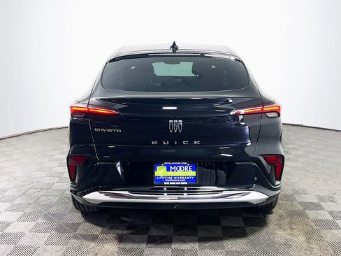 New 2026 Buick Envista Avenir image 6