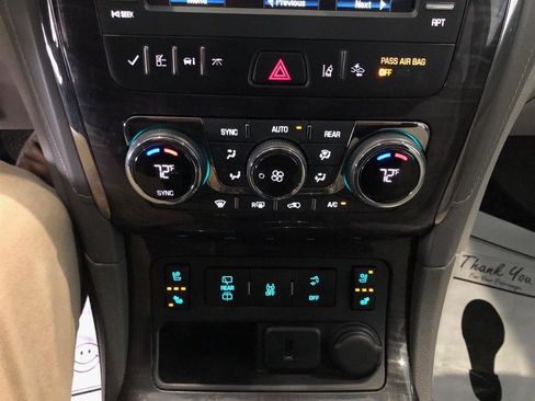 Used 2017 Buick Enclave Premium image 22