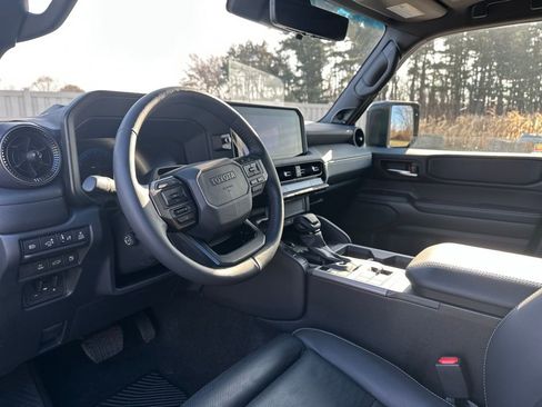 Used 2025 Toyota Land Cruiser w/ Premium Package image 15