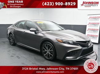 Used 2021 Toyota Camry SE video 1