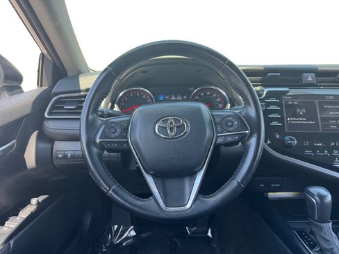 Used 2020 Toyota Camry XSE w/ Blackout Package FWD image 12