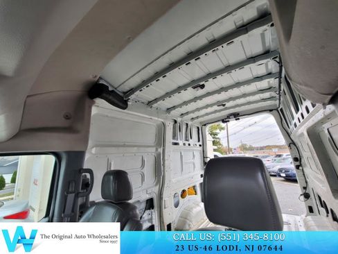 Used 2018 Nissan NV 2500 S w/ Rear Door Glass Package image 10