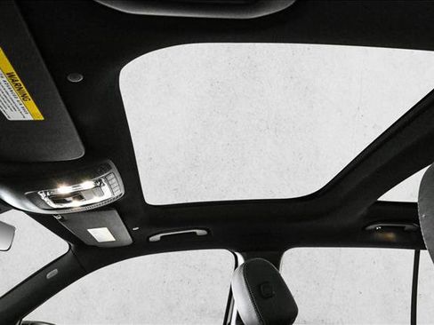 Certified 2023 Mercedes-Benz GLB 35 AMG 4MATIC image 17