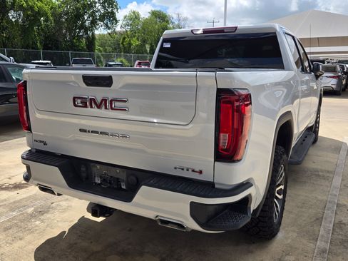 Used 2022 GMC Sierra 1500 AT4 AWD/4WD image 8