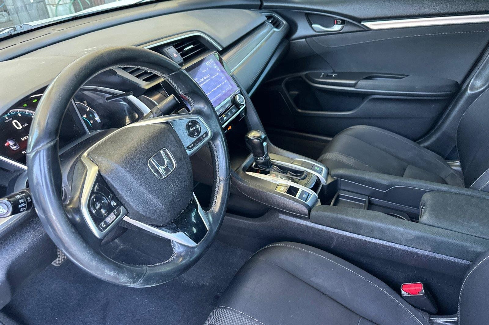 Used 2020 Honda Civic EX image 9
