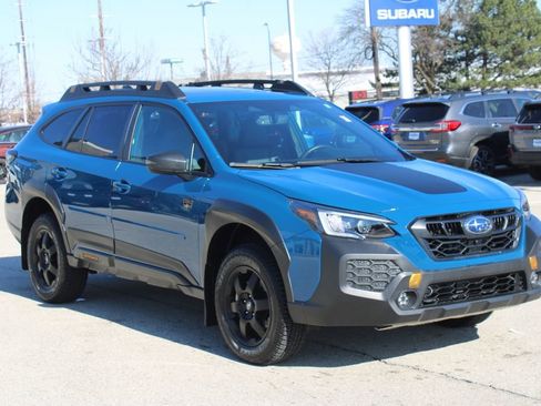 Used 2025 Subaru Outback Wilderness w/ Wilderness Package image 3