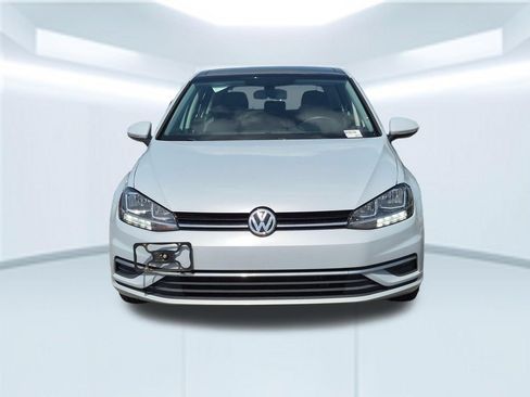 Used 2020 Volkswagen Golf 4-Door FWD image 8