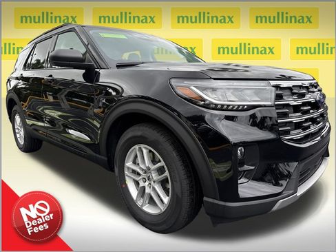 New 2026 Ford Explorer Active w/ Active Comfort Package RWD image 1