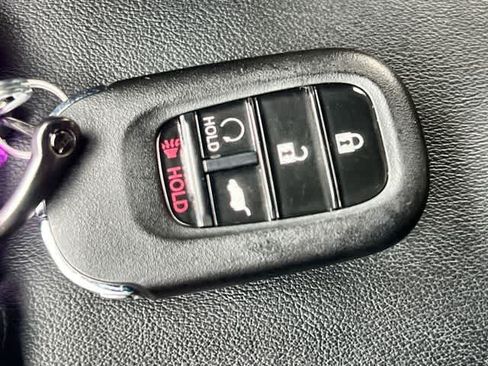 Certified 2024 Honda HR-V Sport image 21
