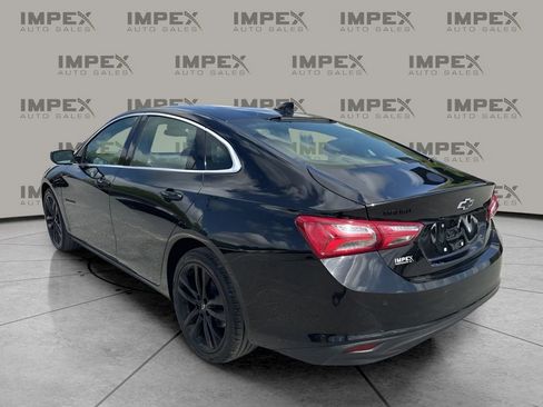 Used 2024 Chevrolet Malibu LT w/ Midnight Edition image 3