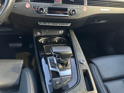 Used 2023 Audi A4 2.0T Premium Plus image 11