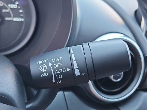 Used 2020 FIAT 124 Spider Lusso w/ Convenience Group image 20