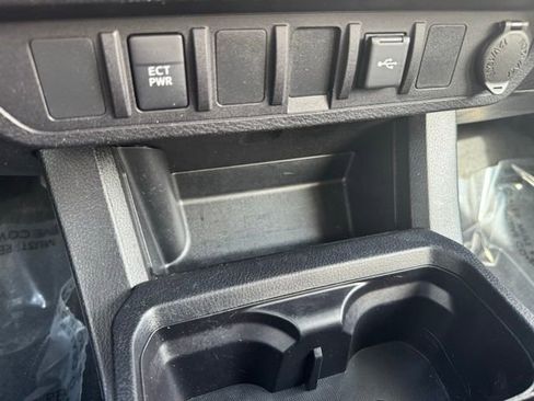 Certified 2020 Toyota Tacoma SR image 15