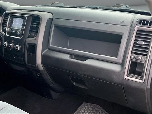 Used 2013 RAM 1500 Express image 26