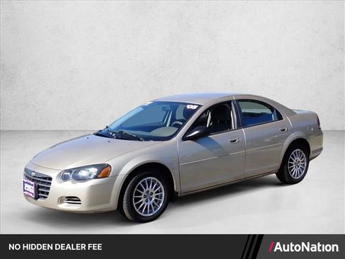 Used 2005 Chrysler Sebring Touring FWD image 1
