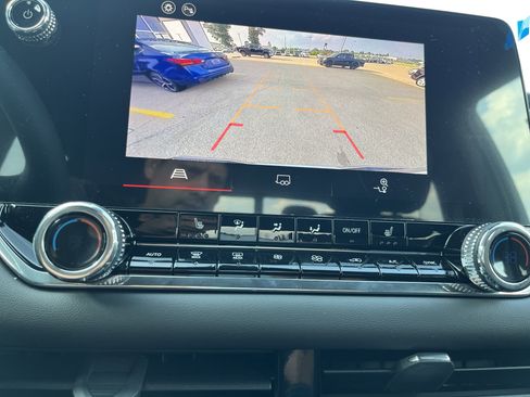 New 2026 GMC Canyon Elevation w/ Convenience Package image 6