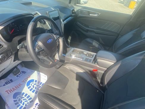 Used 2022 Ford Edge ST AWD/4WD image 16