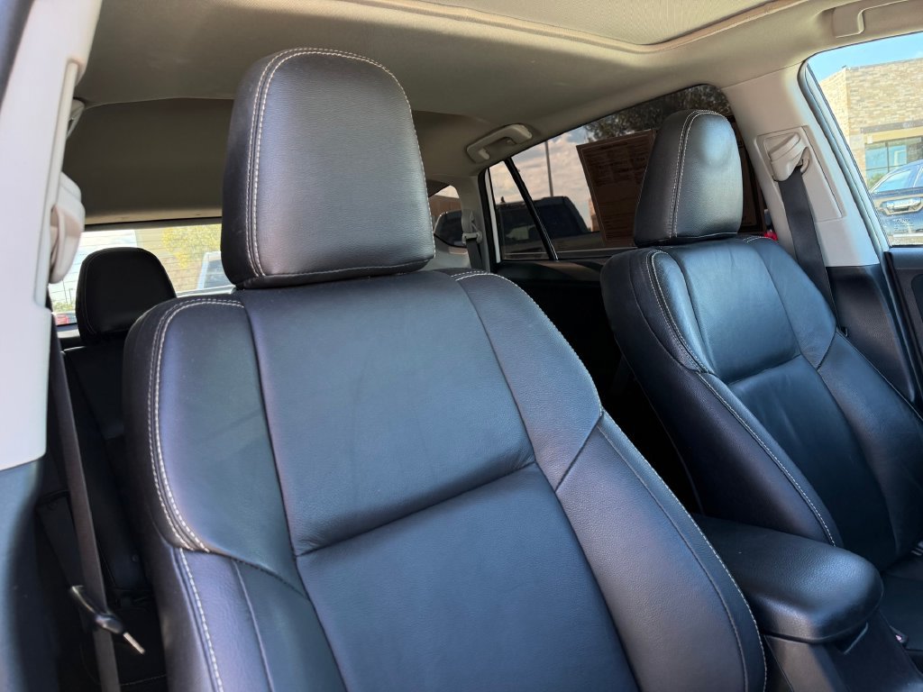 Used 2015 Toyota RAV4 XLE FWD image 26