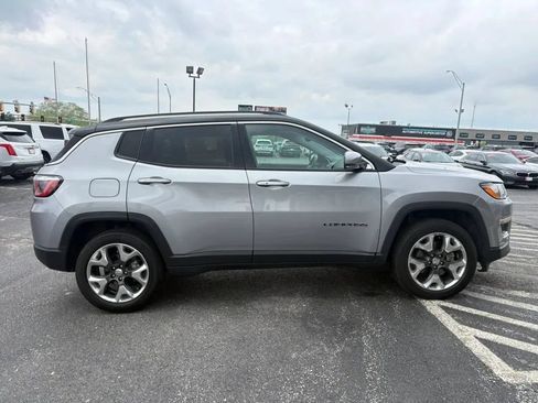 Used 2019 Jeep Compass Limited AWD/4WD image 6