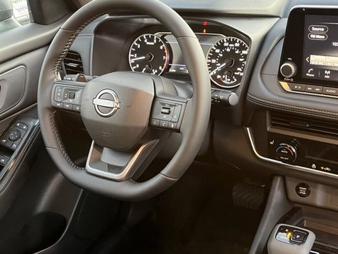 New 2026 Nissan Rogue SV w/ Cold Weather Package AWD/4WD image 12