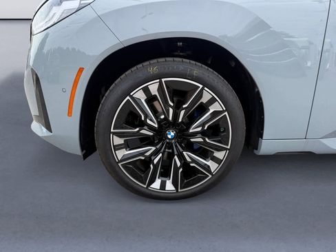 New 2025 BMW X3 xDrive30i w/ Premium Package image 9