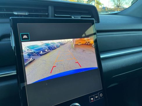 Used 2025 GMC Terrain Elevation image 25