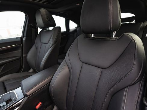 Used 2024 BMW i4 xDrive40i image 22