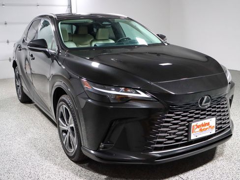 Used 2023 Lexus RX 350 Premium w/ Accessory Package AWD/4WD image 5