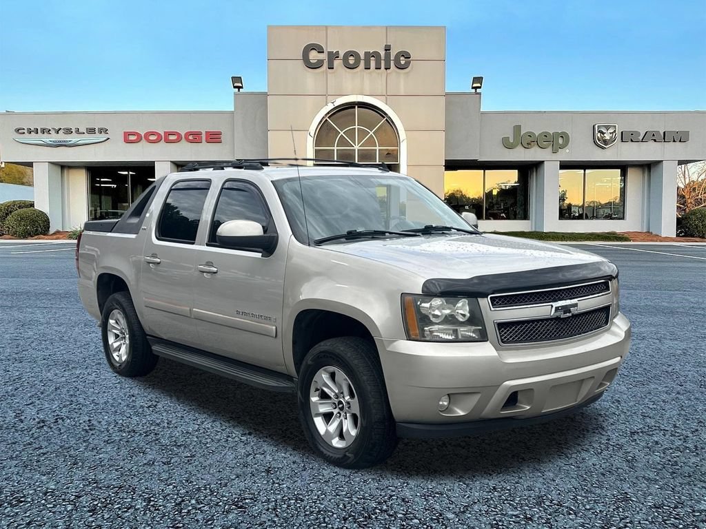 Used 2007 Chevrolet Avalanche LTZ w/ LTZ Preferred Equipment Group RWD image 1