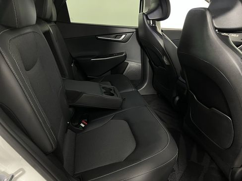 Used 2024 Kia EV6 Light image 31