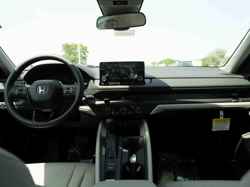 New 2025 Honda Accord LX image 20