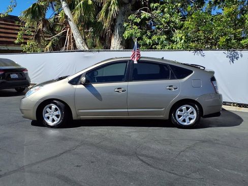 Used 2005 Toyota Prius image 3