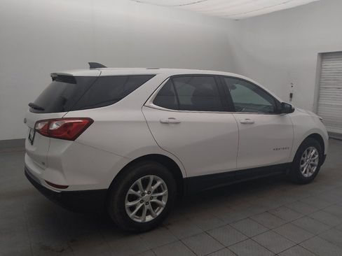 Used 2019 Chevrolet Equinox LT w/ Driver Convenience Package FWD image 10