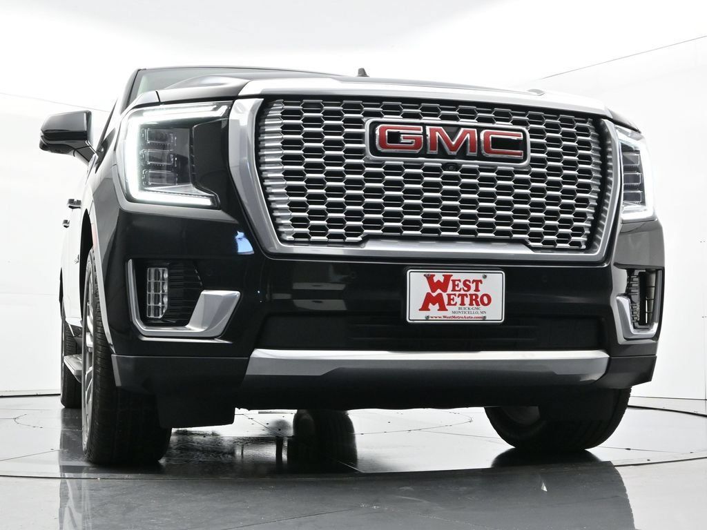 Used 2023 GMC Yukon Denali w/ Max Trailering Package AWD/4WD image 35