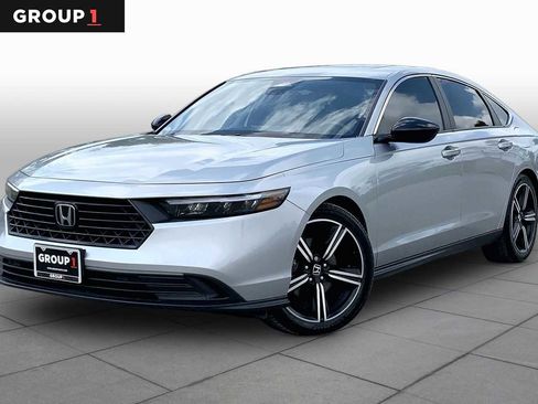 Used 2024 Honda Accord Sport image 1