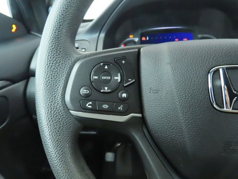 Used 2022 Honda Pilot Sport image 11
