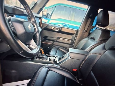Used 2024 Ford Bronco Badlands image 17