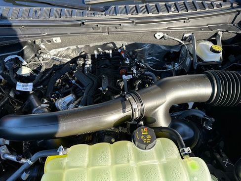 New 2025 Ford Expedition Max Active image 22