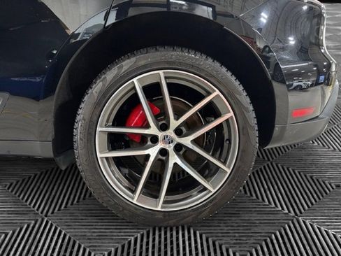 Used 2023 Porsche Macan S image 29