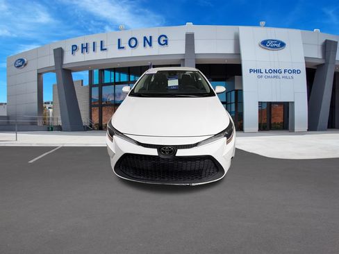 Used 2021 Toyota Corolla LE FWD image 8
