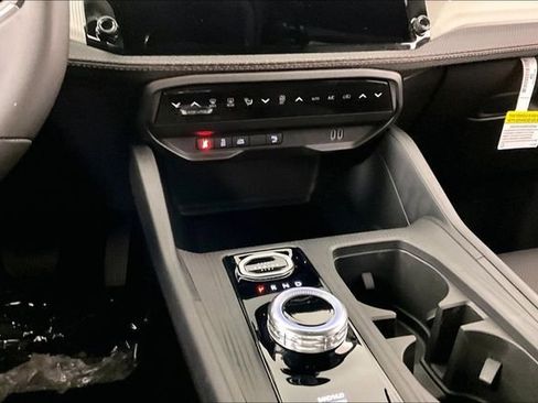 New 2026 Jeep Cherokee Limited image 7