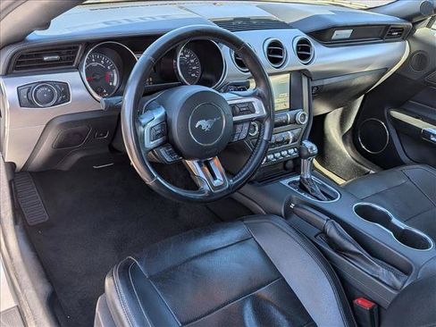 Used 2019 Ford Mustang Premium RWD image 10