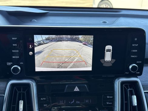 Used 2022 Kia Sorento EX w/ Panoramic Sunroof Package image 26