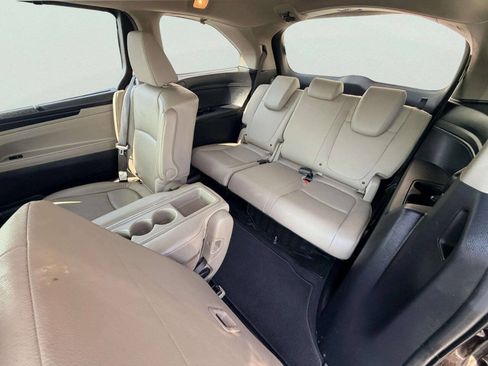 Used 2018 Honda Odyssey EX-L image 25